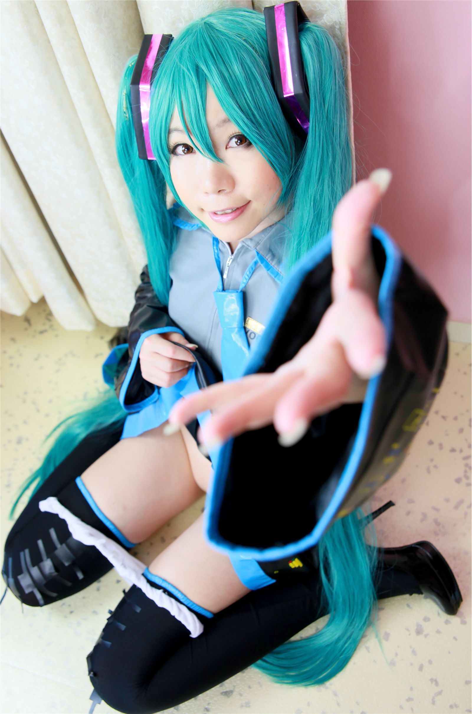 [Cosplay] 2013.04.10 Ultra hot new Vocaloid Set